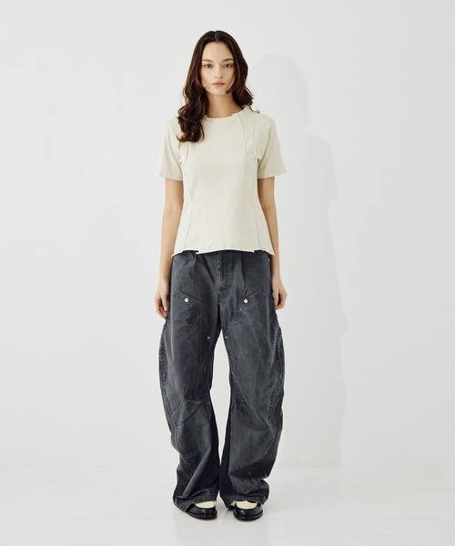 CONZ（コンズ）の「cut out slim T-shirt（Tシャツ/カットソー・レディース・ブラック/オフホワイト/ダークグレー・1/2/3）」の7枚目の写真