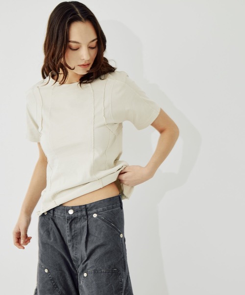 CONZ（コンズ）の「cut out slim T-shirt（Tシャツ/カットソー・レディース・ブラック/オフホワイト/ダークグレー・1/2/3）」の11枚目の写真