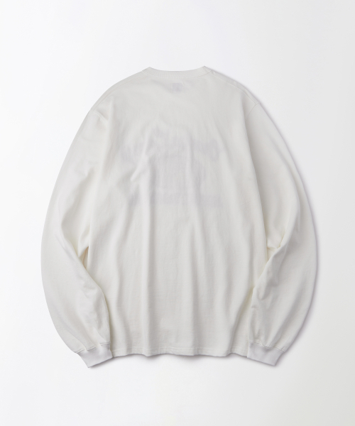 OUTSTANDING(アウトスタンディング)の「MOT SERIES LONG SLEEVE(ORANGE COUNTY)_OFF WHITE(Tシャツ/カットソー・メンズ・その他・MEDIUM/LARGE/X-LARGE)」の2枚目の写真