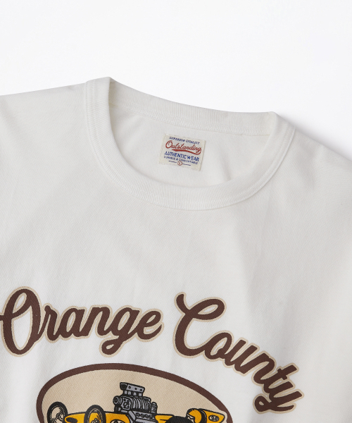 OUTSTANDING(アウトスタンディング)の「MOT SERIES LONG SLEEVE(ORANGE COUNTY)_OFF WHITE(Tシャツ/カットソー・メンズ・その他・MEDIUM/LARGE/X-LARGE)」の3枚目の写真