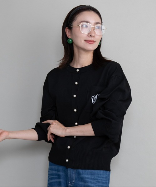 lodie(ロディ)の「胸ロゴ刺繍ニットカーデ(カーディガン/ボレロ・レディース・ベージュ/ブラック/グレー・FREE)」の6枚目の写真