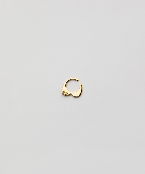 LAPUIS(ラピュイ)の「LAPUIS(ラピュイ)Plate heart ear cuff(イヤーカフ・レディース・ゴールド/マルチ・FREE)」の11枚目の写真