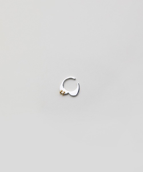 LAPUIS(ラピュイ)の「LAPUIS(ラピュイ)Plate heart ear cuff(イヤーカフ・レディース・ゴールド/マルチ・FREE)」の12枚目の写真