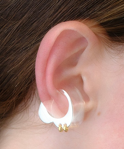 LAPUIS(ラピュイ)の「LAPUIS(ラピュイ)Plate heart ear cuff(イヤーカフ・レディース・ゴールド/マルチ・FREE)」の5枚目の写真