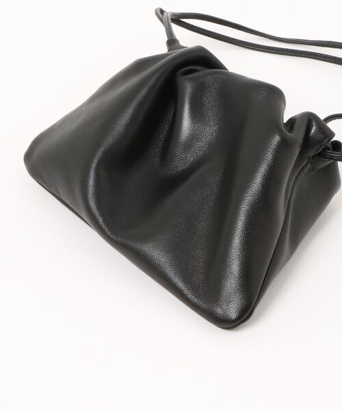 SALON adam et rope'（サロン アダム エ ロペ）の「NOTHING WRITTEN_NELLA STRAP MINI BAG（トートバッグ・レディース・ブラック・FREE）」の3枚目の写真