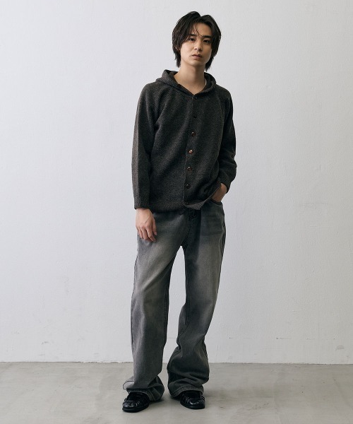 Shoowtime(ショウタイム)の「Shaggy Knit High Neck Hooded Cardigan / シャギーニット ハイネック フーデッドカーディガン(ニット/セーター・メンズ・ダークブラウン/グレー・X-LARGE/LARGE/MEDIUM)」の10枚目の写真