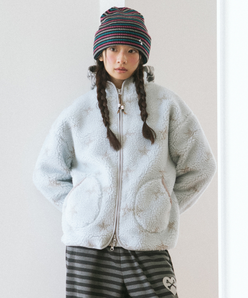Cavish(カビシ)の「TWIN STAR フリースジャケット ブルー(CV2GFFB961A)(その他アウター・レディース・ブルー・SMALL/MEDIUM)」の2枚目の写真
