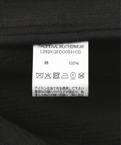 Traditional Weatherwear(トラディショナルウェザーウェア)の「Traditional Weatherwear / トラディショナル ウェザーウェア/MALTON BUTTON THROUGH SHORT/マールトン ボタン スルー ショート(その他アウター・レディース・ブラック・34/32)」の4枚目の写真