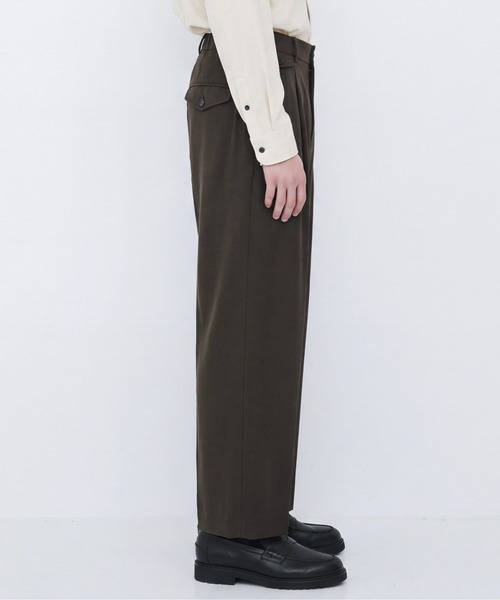 UNITED TOKYO(ユナイテッドトウキョウ)の「【新作】SILK NYLON TWILL ワイドスラックス |高級素材/シルク/秋服/タック/クリース(その他パンツ・メンズ・ブラック/ブラウン・1/2)」の19枚目の写真