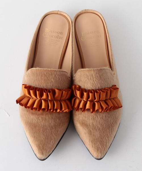 Boisson Chocolat(ボワソンショコラ)の「BDM リボンミュール(パンプス・レディース・ブラック/ベージュ/ケリー・LARGE/MEDIUM/SMALL)」の3枚目の写真