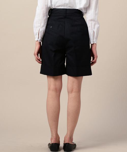 BEAUTY&YOUTH UNITED ARROWS（ビューティーアンドユースユナイテッドアローズ）の「BY チノダブルショートパンツ ◆（チノパンツ・レディース・ベージュ/ネイビー・MEDIUM/SMALL）」の5枚目の写真