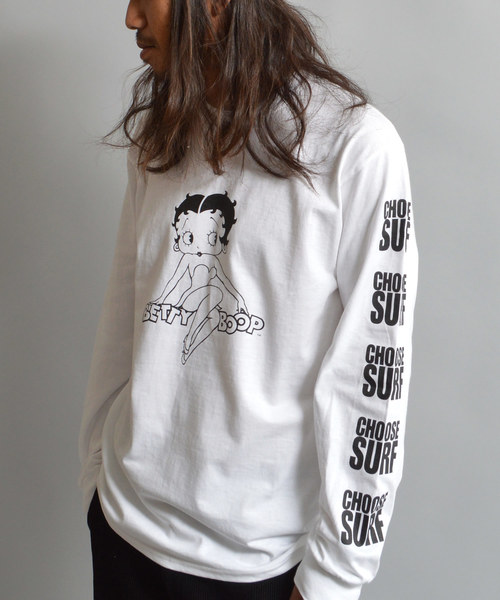 SURF/BRAND（サーフブランド）の「SURF/BRAND/サーフブランド CHOOSE BETTY L/S TEE（Tシャツ/カットソー・メンズ・ホワイト/ブラック・XL/S/M/L）」の9枚目の写真