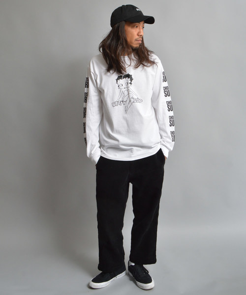 SURF/BRAND（サーフブランド）の「SURF/BRAND/サーフブランド CHOOSE BETTY L/S TEE（Tシャツ/カットソー・メンズ・ホワイト/ブラック・XL/S/M/L）」の8枚目の写真