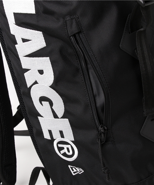 XLARGE（エクストララージ）の「XLARGE×NEWERA RUCKSACK / ニューエラ（バックパック/リュック・メンズ・ブラック・ONE SIZE）」の6枚目の写真