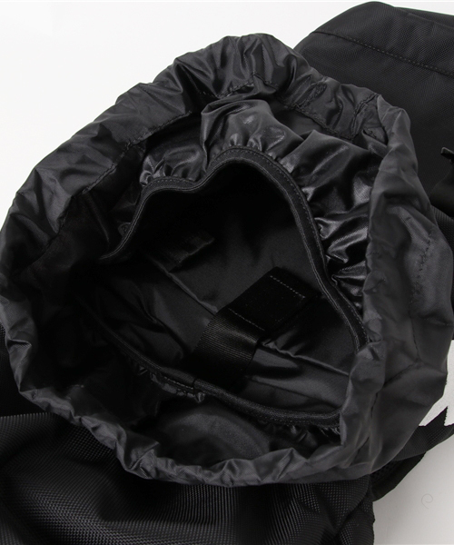 XLARGE（エクストララージ）の「XLARGE×NEWERA RUCKSACK / ニューエラ（バックパック/リュック・メンズ・ブラック・ONE SIZE）」の11枚目の写真