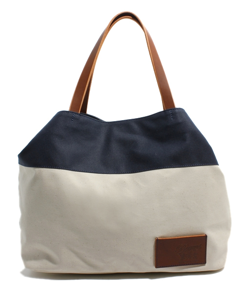 BEAMS（ビームス）の「BEAMS / キャンバスオイル2トーントート（トートバッグ・メンズ・ナチュラル/ベージュ/ホワイト系その他/グレー/ブラック・ONE SIZE）」の5枚目の写真