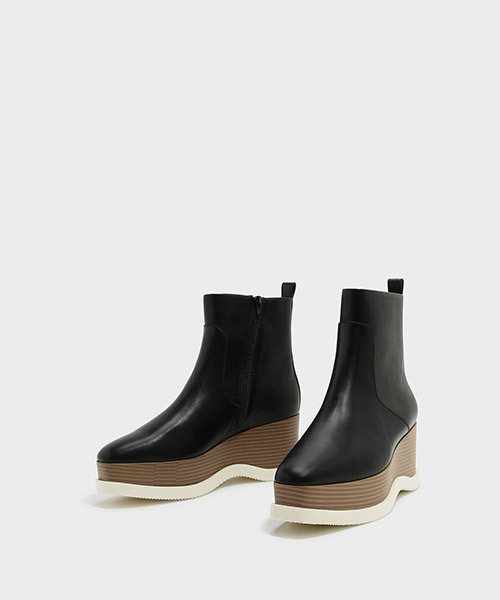 CHARLES & KEITH(チャールズ & キース)の「プラットフォームカフブーツ / PLATFORM CALF BOOTS(ブーツ・レディース・ブラック/ブラウン・25cm/23cm/23.5cm/22.5cm/24.5cm)」の8枚目の写真