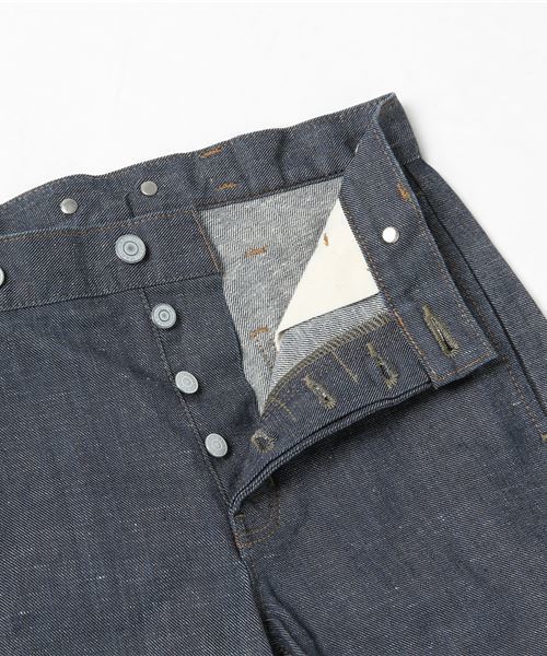 MARGARET HOWELL（マーガレットハウエル）の「GREY CAST DENIM