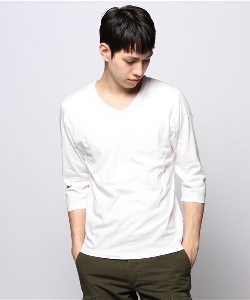 JOURNAL STANDARD（ジャーナルスタンダード）の「●【WEB限定】USAコットン Vネック7スリーブカットソー #（Tシャツ/カットソー・メンズ・ブラック/ホワイト/アイボリー/ダークブルー・MEDIUM/LARGE）」の5枚目の写真
