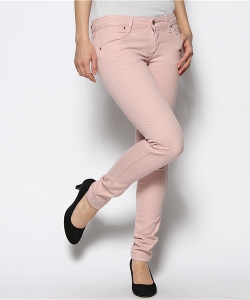 And A(アンドエー)の「POP COLOR JEGGINGS (LEE)(デニムパンツ・レディース・グリーン/イエロー/ピンク/ホワイト・36/38/40)」の4枚目の写真