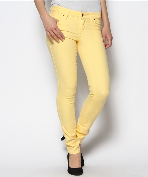 And A(アンドエー)の「POP COLOR JEGGINGS (LEE)(デニムパンツ・レディース・グリーン/イエロー/ピンク/ホワイト・36/38/40)」の1枚目の写真