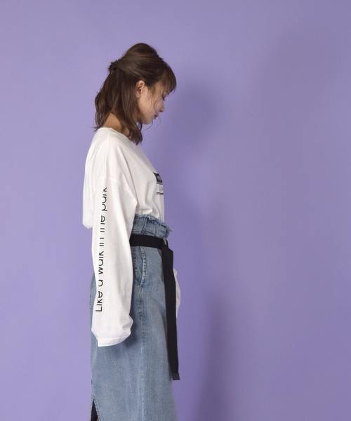 w closet（ダブルクローゼット）の「袖ロゴプリントTee_（Tシャツ/カットソー・レディース・オフホワイト/パープル/ブラック・FREE）」の5枚目の写真