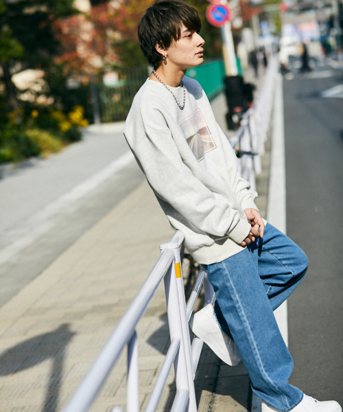 kutir(クティール)の「裏起毛ビッグトップス フォトプリント(スウェット・メンズ・ライトグレー/ブラック/ダークブラウン/ベージュ/ボルドー・MEDIUM/LARGE)」の15枚目の写真