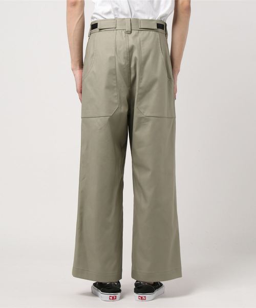 MAISON SPECIAL（メゾンスペシャル）の「GIZAダブルクロスベイカーワイドパンツ 【MAISON SPECIAL/メゾンスペシャル】（その他パンツ・メンズ・オフホワイト/モスグリーン・44/46/48）」の4枚目の写真