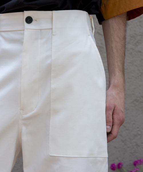 MAISON SPECIAL（メゾンスペシャル）の「GIZAダブルクロスベイカーワイドパンツ 【MAISON SPECIAL/メゾンスペシャル】（その他パンツ・メンズ・オフホワイト/モスグリーン・44/46/48）」の7枚目の写真