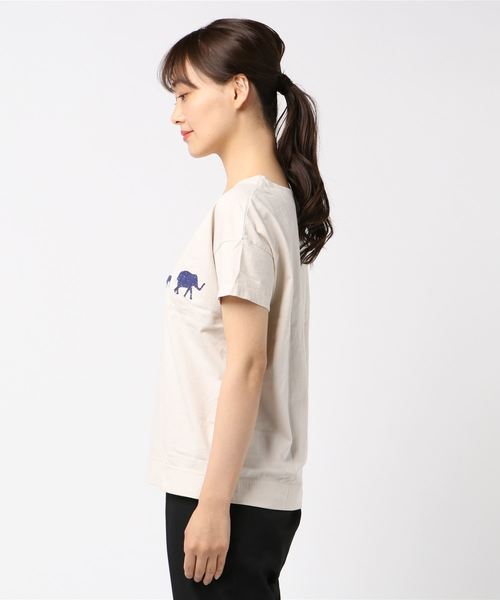 quadro（クオドロ）の「マハバーラ度詰天竺プリントクルーT（Tシャツ/カットソー・レディース・ホワイト/ダークブラウン/グレー/アイボリー/ホワイト系その他・FREE）」の7枚目の写真