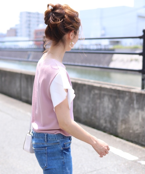 reca(レカ)の「袖フレアカットソー(Tシャツ/カットソー・レディース・ホワイト/ブラック/ネイビー/ピンク・FREE)」の5枚目の写真
