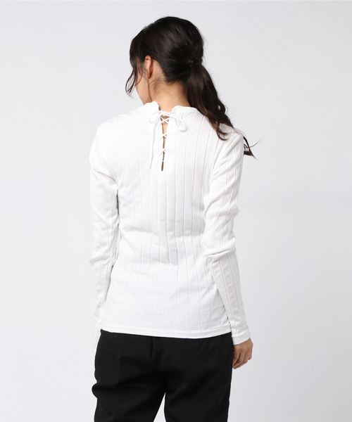 YOUNG&OLSEN The DRYGOODS STORE（ヤングアンドオルセン）の「YOUNG & OLSEN/ヤングアンドオルセン BROAD RIB BACKLACE LS（Tシャツ/カットソー・レディース・ホワイト/ブラック/ベージュ/オレンジ/ライトオリーブ・1/2）」の7枚目の写真