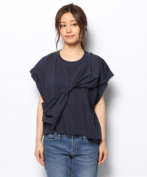 BEAMS BOY(ビームスボーイ)の「les Briqu’a braque / ビッグリボン TOP(Tシャツ/カットソー・レディース・グレー/ネイビー・ONE SIZE)」の11枚目の写真