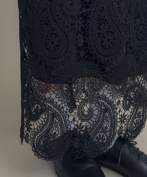 Libra Cue（リブラ キュー）の「Libra ペイズリー柄レーススカート（スカート・レディース・ブラック・MEDIUM/LARGE）」の2枚目の写真