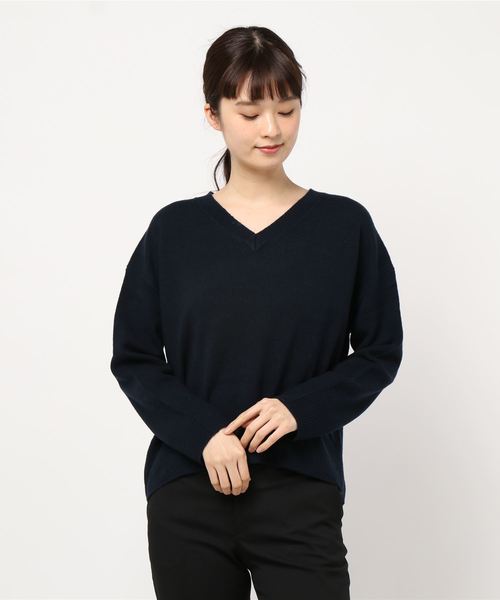 Traditional Weatherwear（トラディショナルウェザーウェア）の「9G PLAIN STITCH V-NECK PULL OVER（ニット/セーター・レディース・ネイビー/ボルドー/霜降りグレー/オフホワイト/サックスブルー・S）」の3枚目の写真