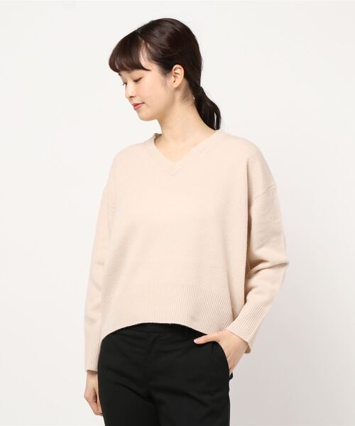 Traditional Weatherwear（トラディショナルウェザーウェア）の「9G PLAIN STITCH V-NECK PULL OVER（ニット/セーター・レディース・ネイビー/ボルドー/霜降りグレー/オフホワイト/サックスブルー・S）」の12枚目の写真