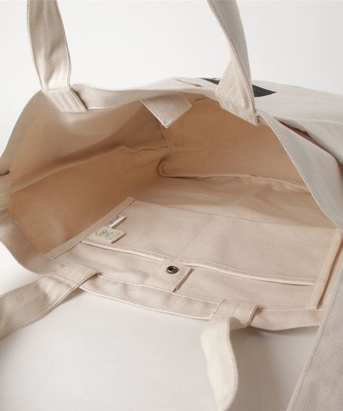THE NORTH FACE（ザノースフェイス）の「ザ ノース フェイス Ｕｔｉｌｉｔｙ　Ｔｏｔｅ（トートバッグ・メンズ・ブラック・ONE SIZE）」の4枚目の写真