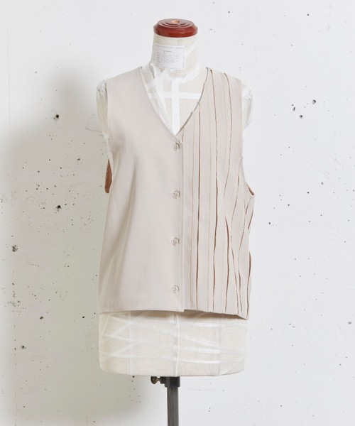 sakishimatokyo（サキシマトーキョー）の「横断歩道のベスト（ベスト・レディース・ホワイト/ベージュ/グレー/グレイッシュベージュ・FREE）」の3枚目の写真