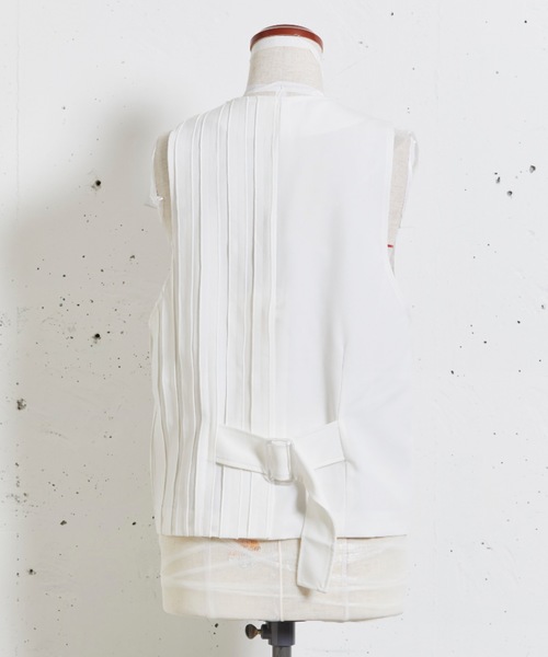 sakishimatokyo（サキシマトーキョー）の「横断歩道のベスト（ベスト・レディース・ホワイト/ベージュ/グレー/グレイッシュベージュ・FREE）」の6枚目の写真