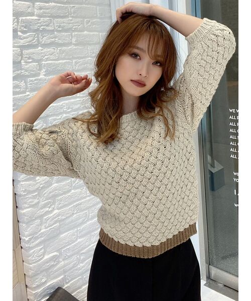 RESEXXY（リゼクシー）の「配色ニットトップス（ニット/セーター・レディース・ベージュ/オフホワイト/ワイン・FREE）」の5枚目の写真