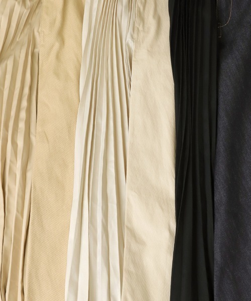 RANDA（ランダ）の「プリーツコルセットワンピース（ワンピース・レディース・ベージュ/インディゴブルー/クリーム・1/0）」の12枚目の写真