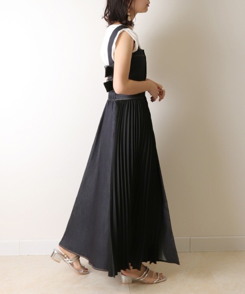 RANDA（ランダ）の「プリーツコルセットワンピース（ワンピース・レディース・ベージュ/インディゴブルー/クリーム・1/0）」の17枚目の写真