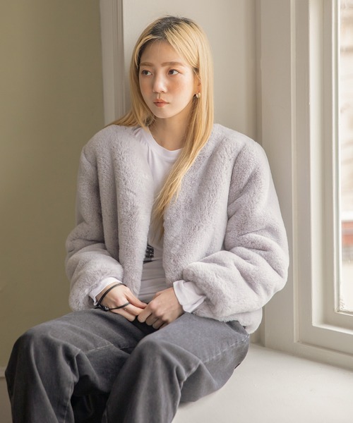 UNE MANSION（ユヌマンション）の「フェイクファージャケット（ノー