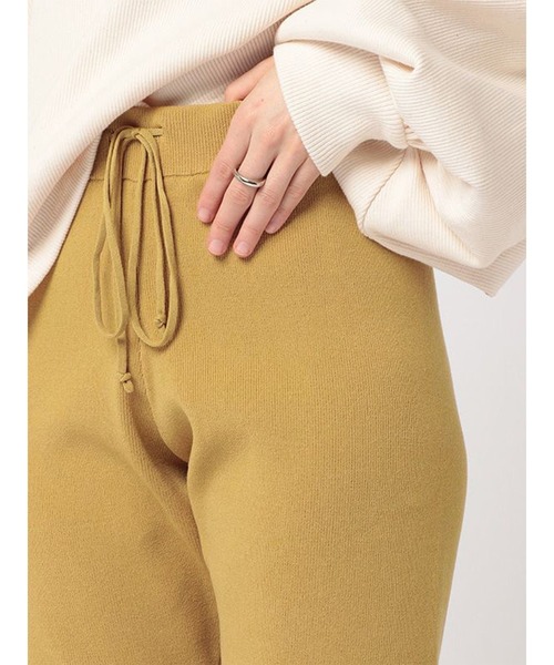 ETRE TOKYO（エトレトウキョウ）の「バミューダニットパンツ