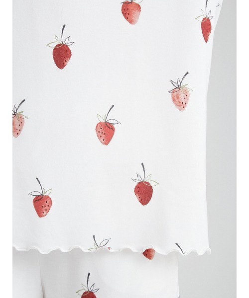 gelato pique（ジェラートピケ）の「ストロベリーモチーフTシャツ