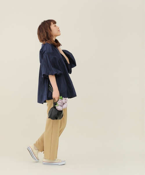 sakishimatokyo(サキシマトーキョー)の「【ZOZO限定】サキシマamp「ルーズギャザーボリューム袖デザインブラウス」(シャツ/ブラウス・レディース・ホワイト/ネイビー/ブラック・FREE)」の13枚目の写真