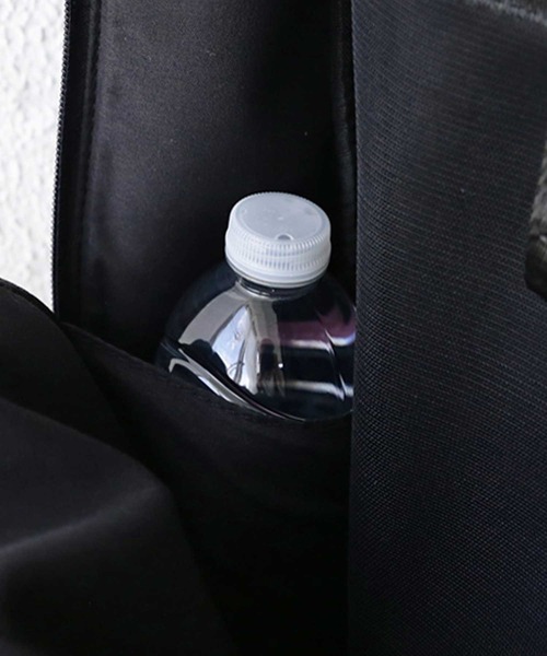 antiqua（アンティカ）の「A4サイズ収納可ボンディングリュック（バックパック/リュック・レディース・カーキ/ブラック・FREE）」の20枚目の写真