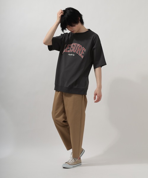SlashDate(スラッシュデイト)の「カレッジロゴ刺繍プリント半袖Tシャツ/アーチロゴ/オーバーサイズ/ユニセックス/LEISURE(Tシャツ/カットソー・レディース・ブラック/ミント/ダークブルー/グレイッシュベージュ・M/L/XL)」の13枚目の写真