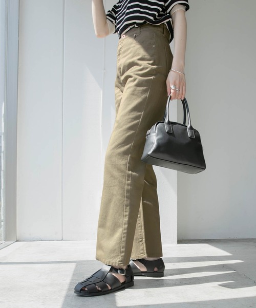 BONLECILL（ボンルシール）の「ハイウエスト ツイルカラー フレアパンツ（デニムパンツ・レディース・ブラック/ブラウン/ブルー/ホワイト/オフホワイト/ダークベージュ/ネイビー/オリーブ・S/L/M）」の22枚目の写真