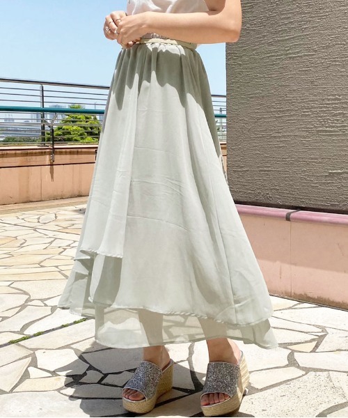 apres jour（アプレジュール）の「かさねデザインボリュームスカート【ZOZOTOWN限定アイテム】（スカート・レディース・ライトグレー/ブラック/オフホワイト/グレイッシュベージュ・X-LARGE/フリー）」の3枚目の写真